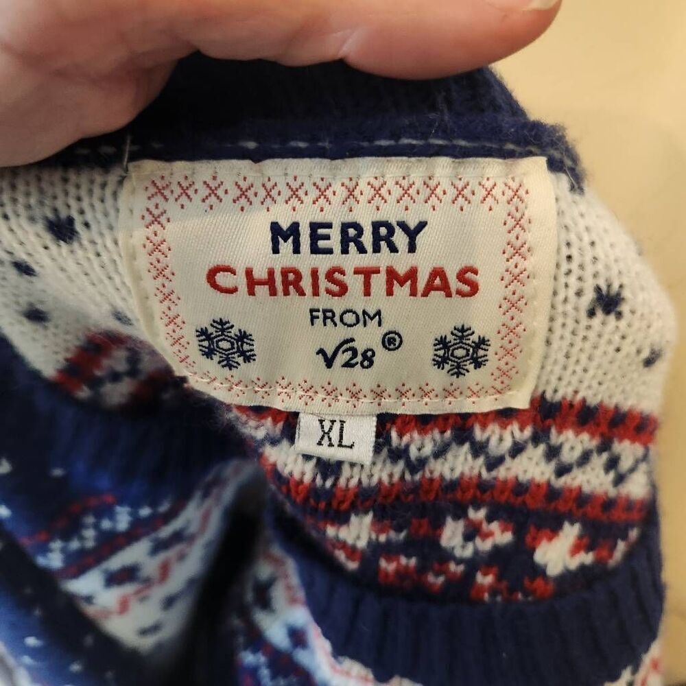 V28 Ugly Christmas Sweater Size XL‎ - Picture 4 of 5